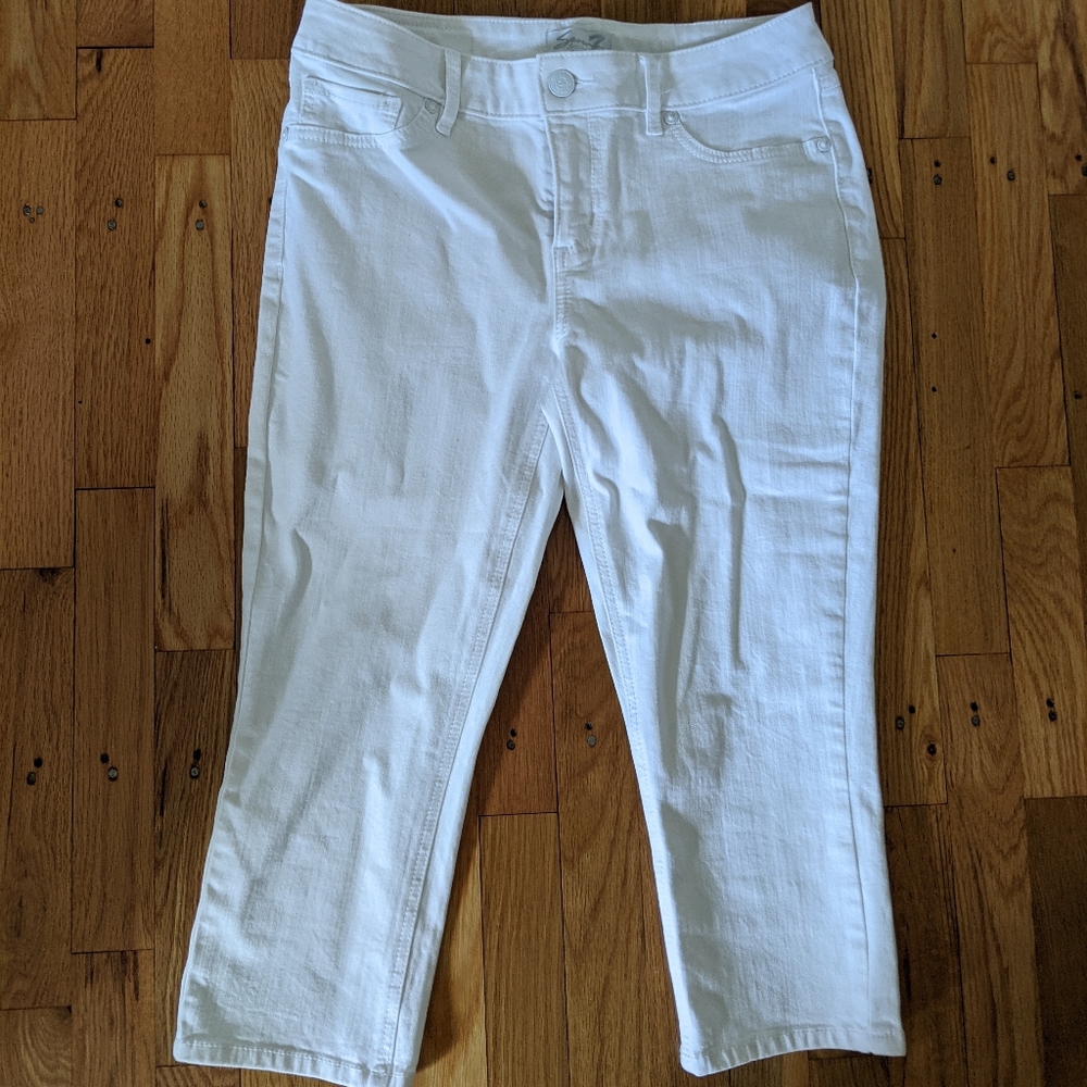 Seven7 Women's White Capris Jeans